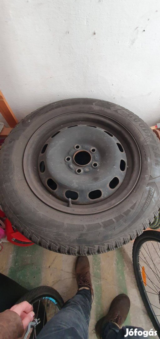 Continental teli gumi lemezfelnin 4db 15e 195/65/R1515