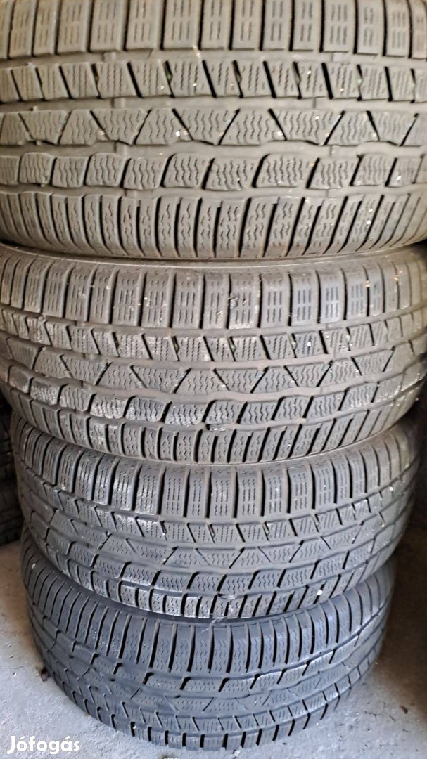 Continental téligumi 225/55 R16