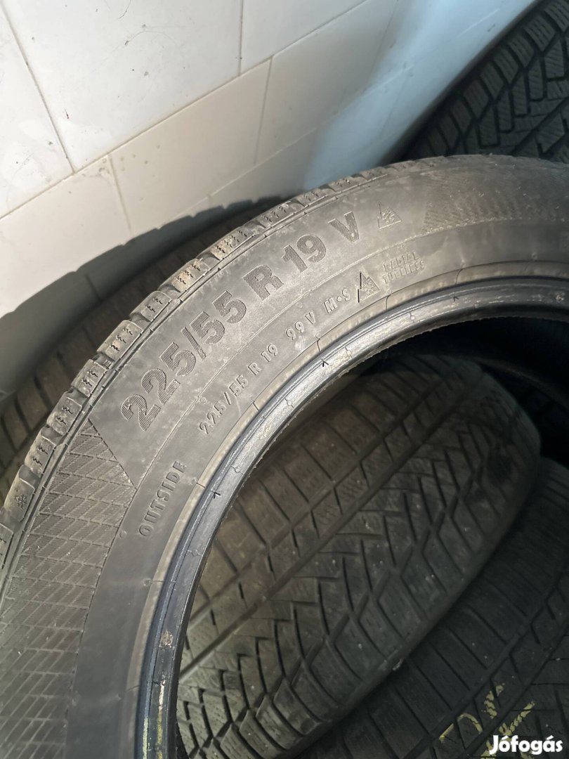 Continental téligumi 225/55 R19