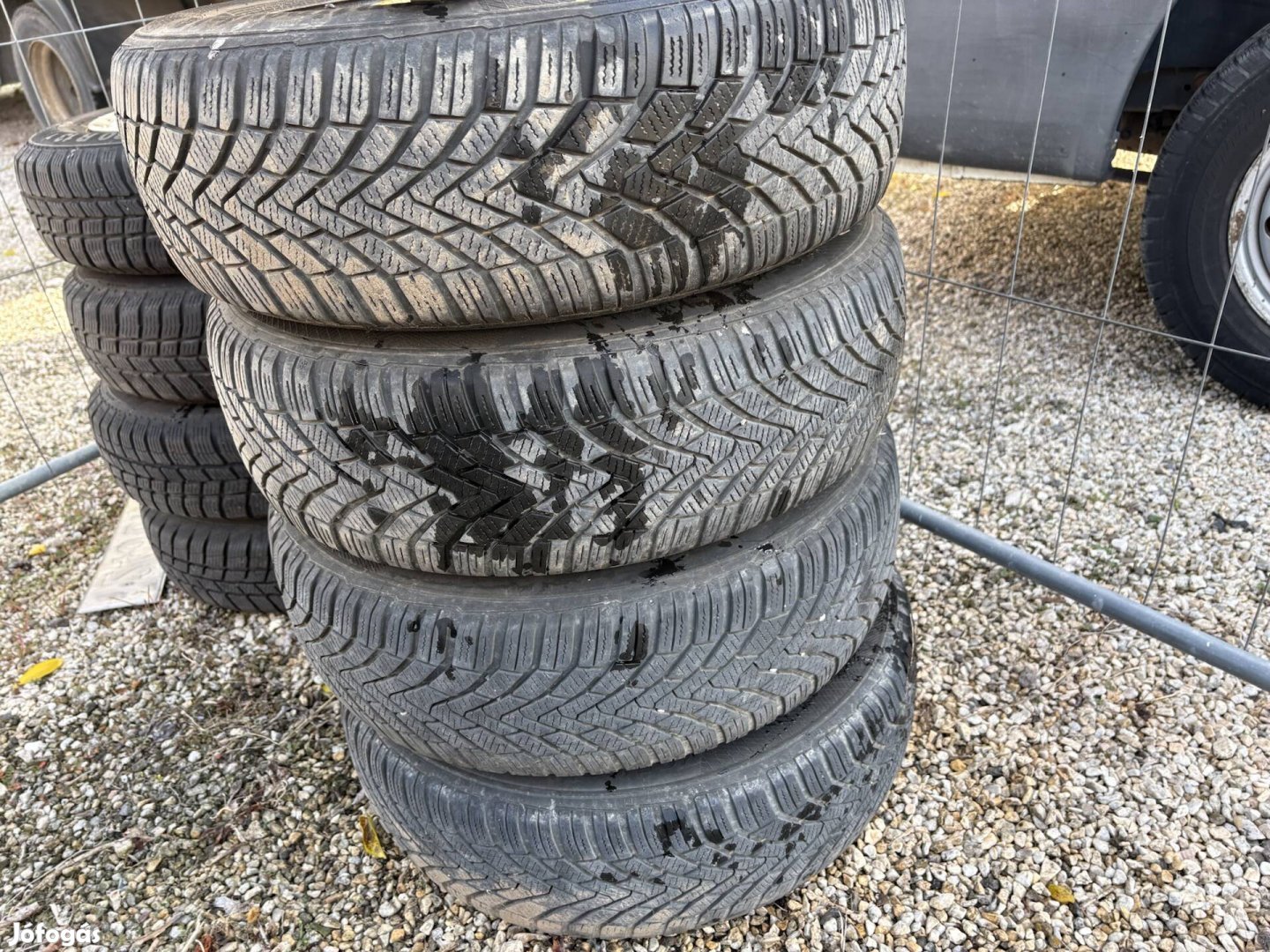 Continental téligumi garnítúra