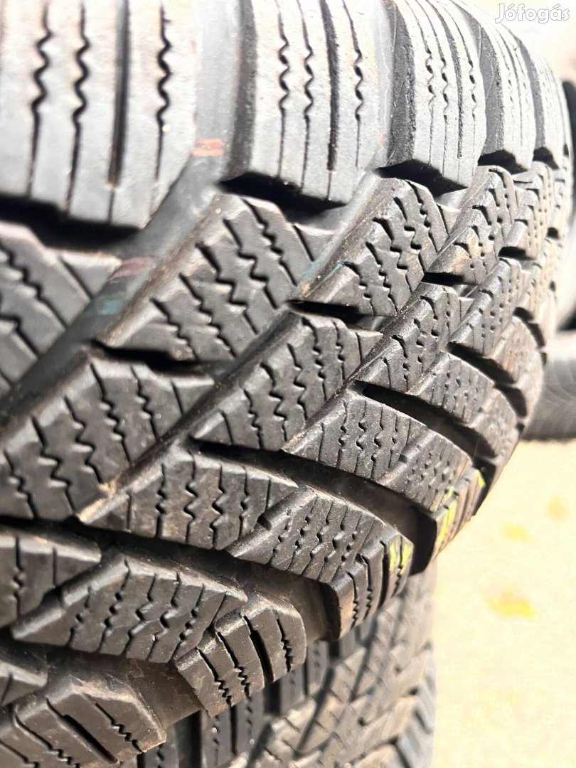 Continental winterc 860 175/65R14 téligumi szinte új állapotban