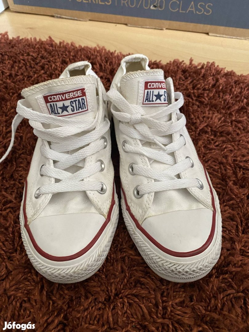 Converse 35 méretű 