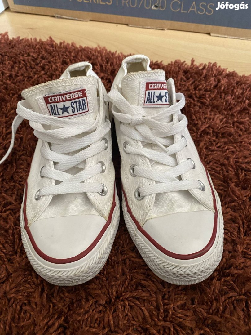 Converse 35 méretű 