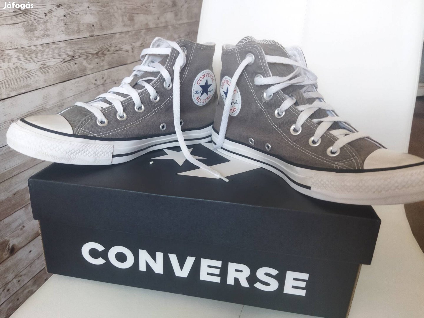 Converse 38-as 