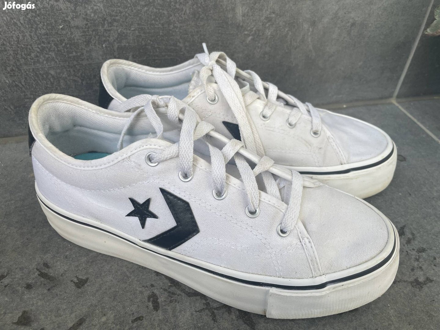 Converse 39-es női cipő