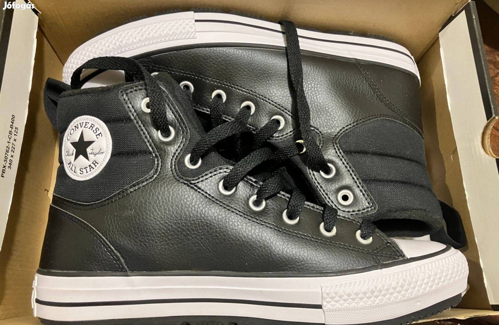 Converse Bőr Cipő Új