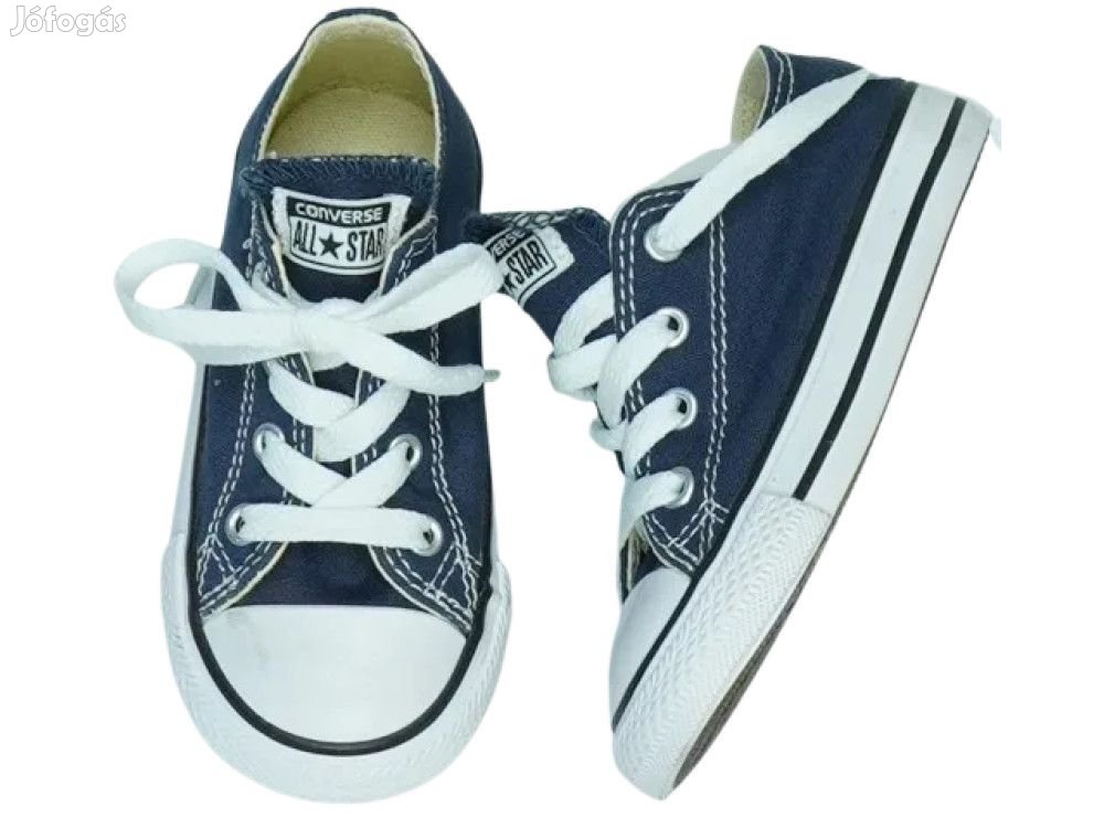 Converse Új (címkés) Fiú Tornacipő (EU 23)