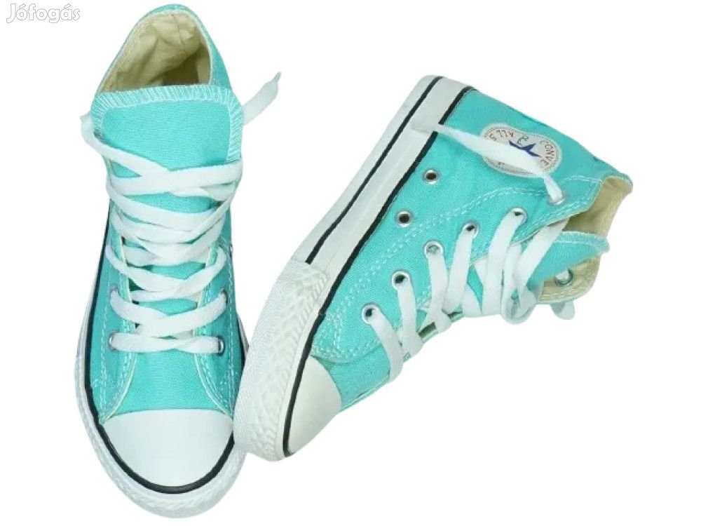 Converse Új (címkés) Uniszex (gyerek) Tornacipő (EU 30)