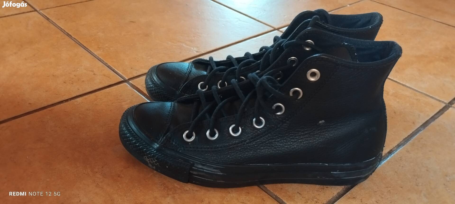 Converse bőr dorkó 