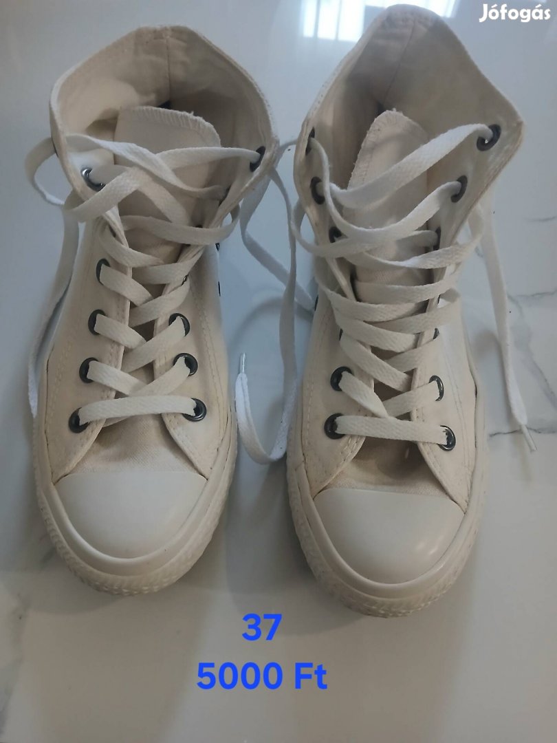 Converse cipő 37