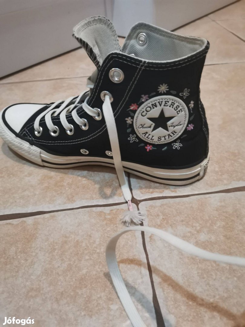 Converse cipő 37-es