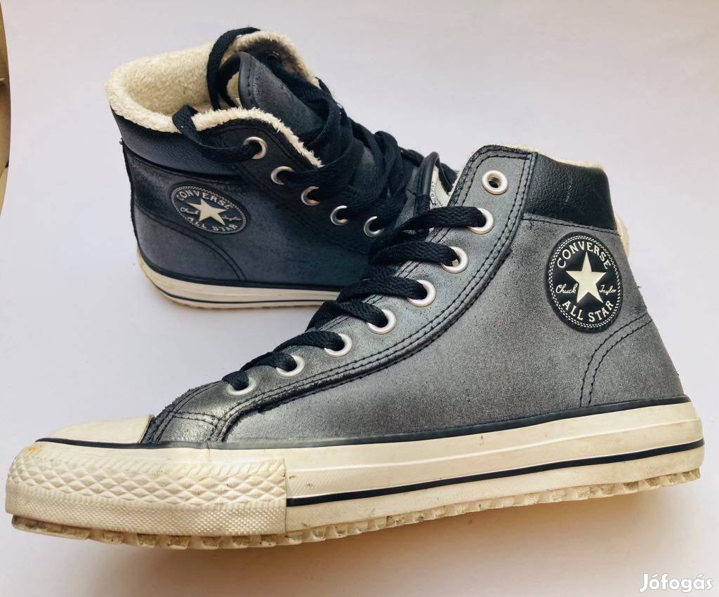 Converse eu 41 bélelt sportos cipő