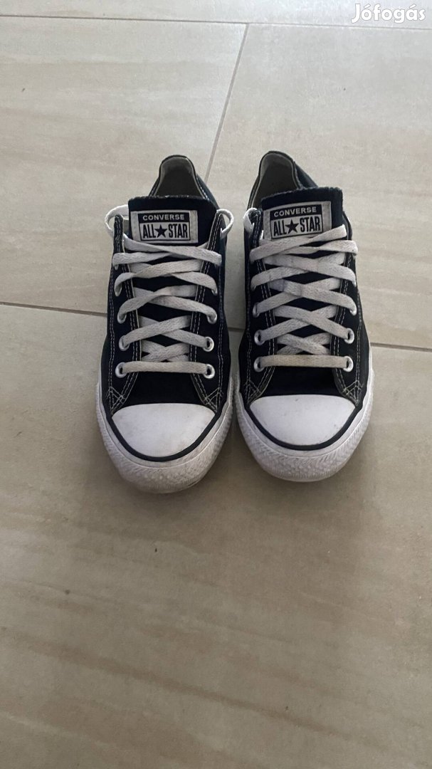 Converse fekete 41-es szép állapot 