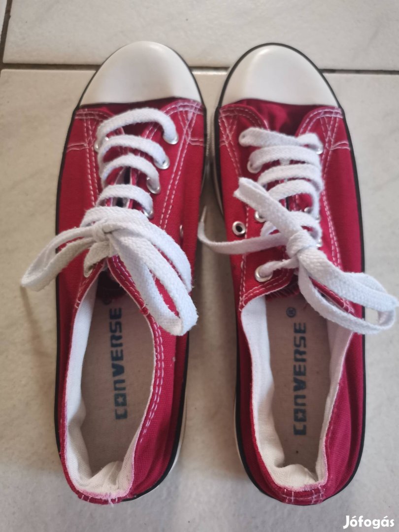 Converse férfi  cipő eladó 