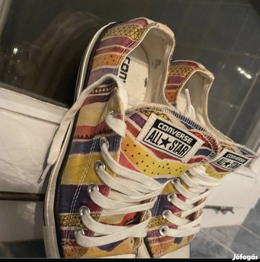 Converse multi color cipő 