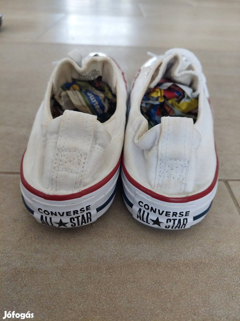 Converse női 39-es gumis sarkú nagyon kényelmes 