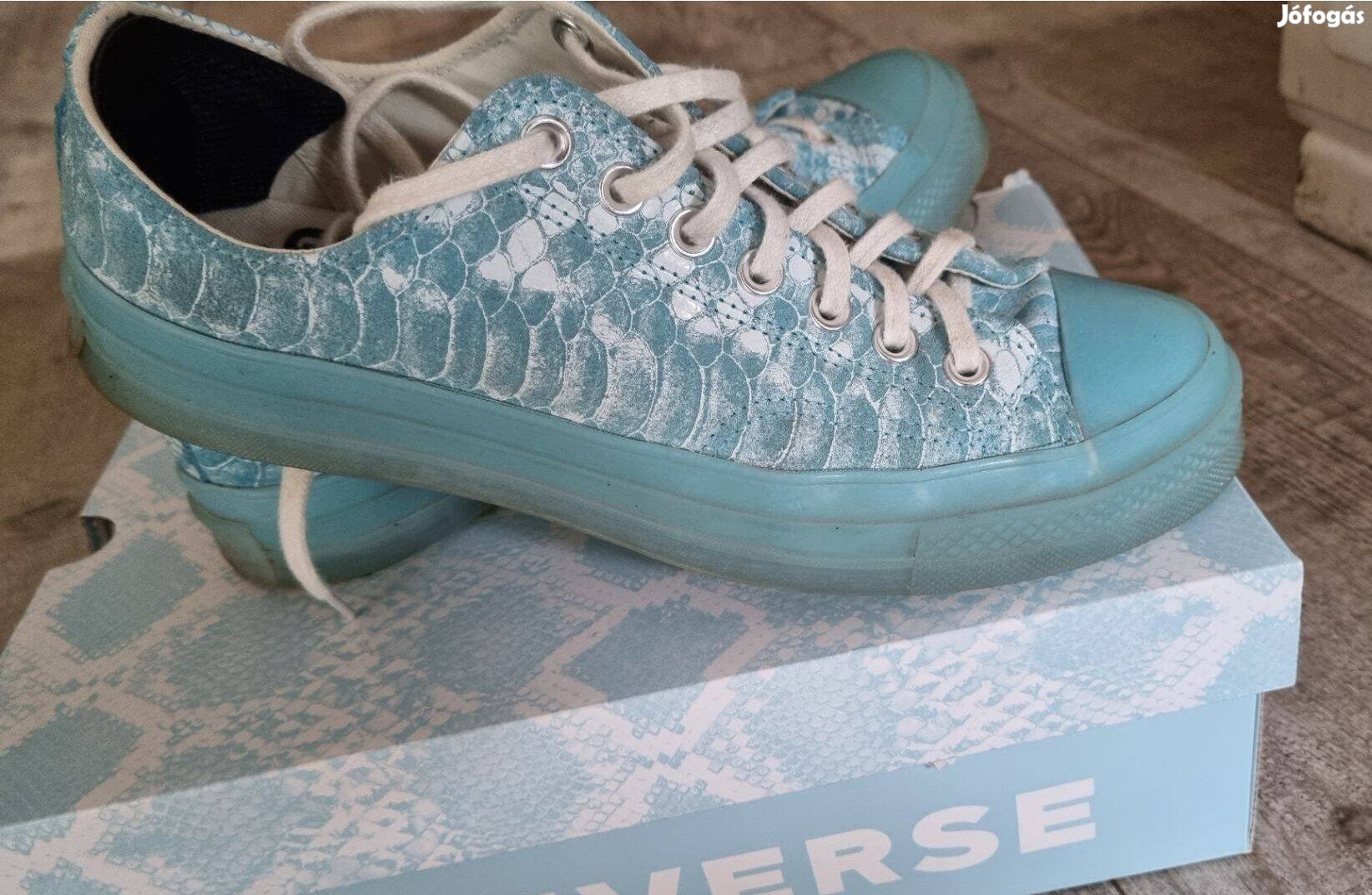 Converse sportcipő , új állapot