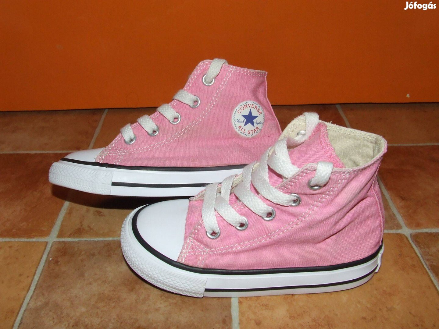 Converse tornacipő 23 méret