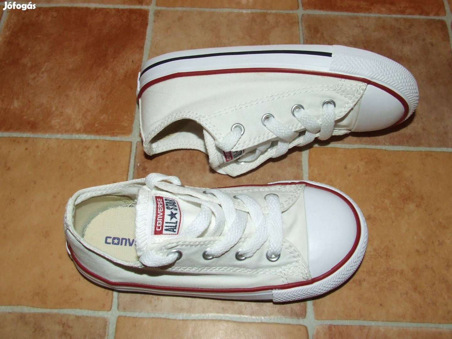 Converse tornacipő 26 méret