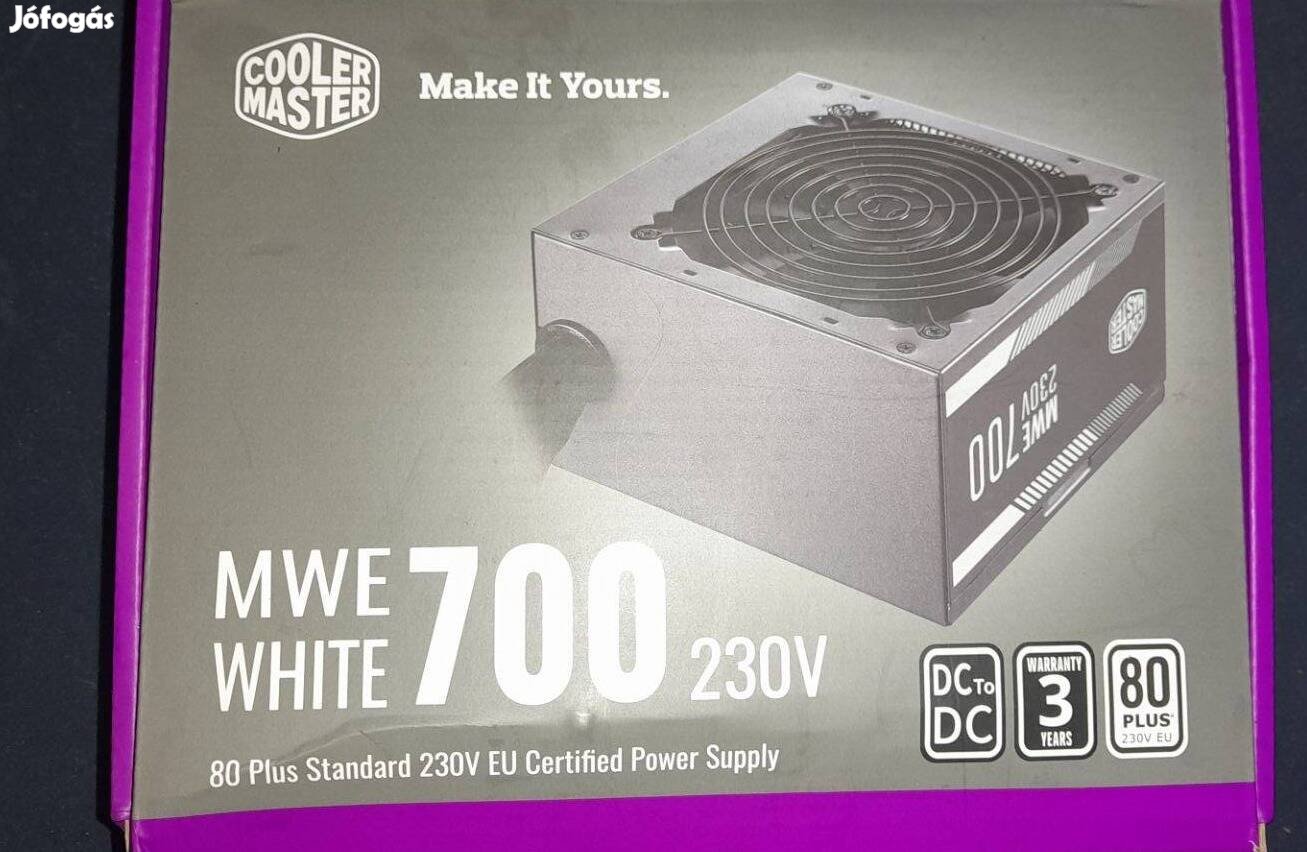 Cooler Master táp 700w