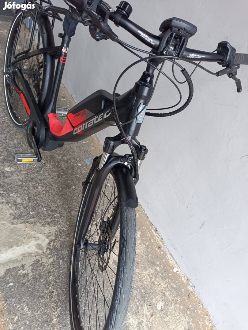 Corratec E28  elekrromos trekking ebike