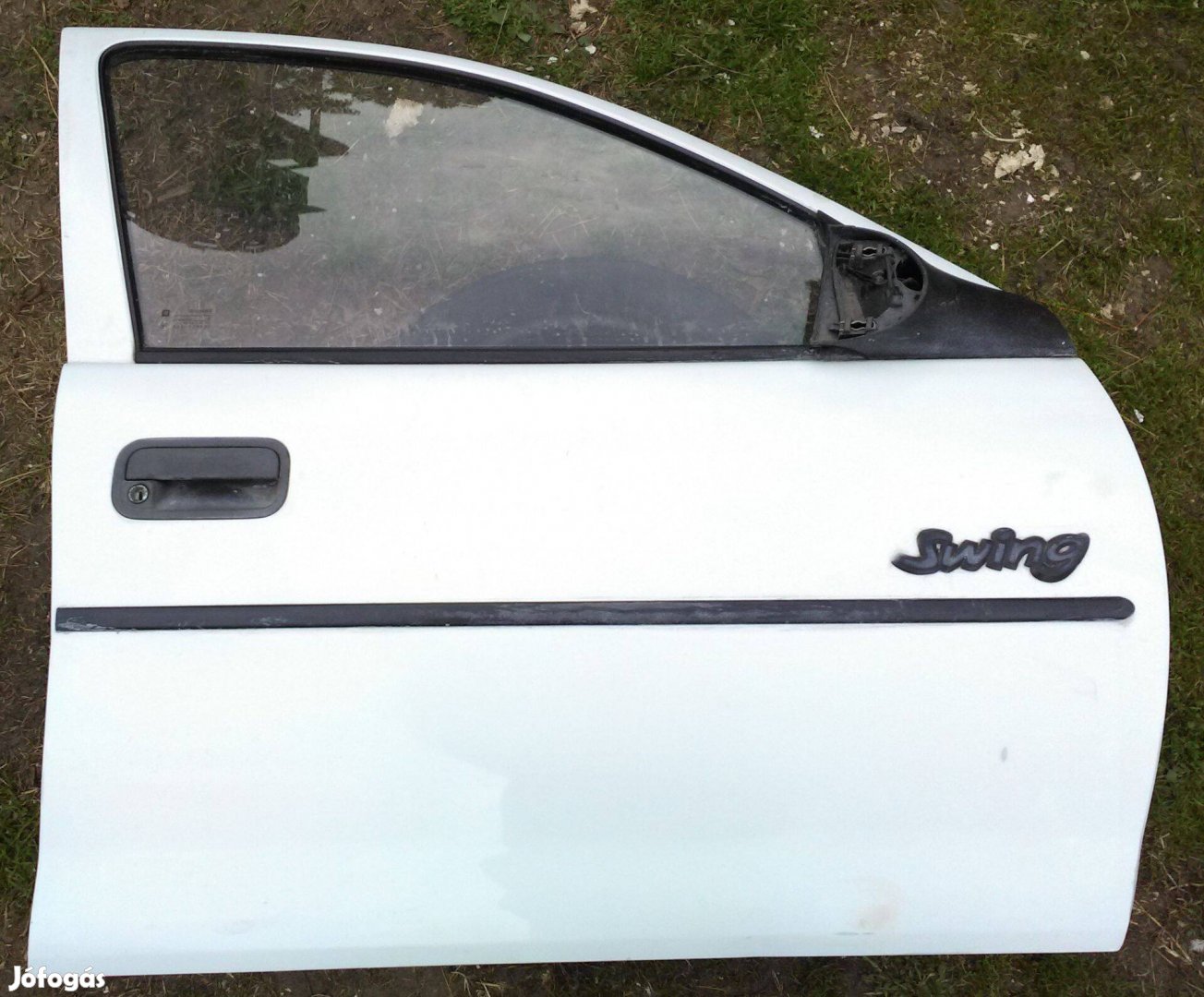 Corsa B jobb első ajtó el.ablak