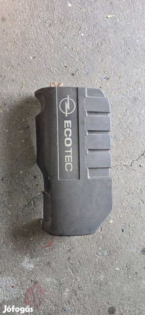 Corsa c 1.3 cdti motorburkolat