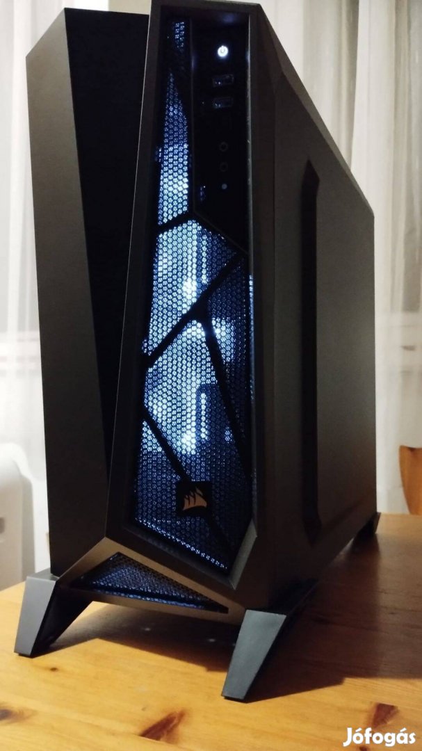 Corsair Carbide LED számítógépház