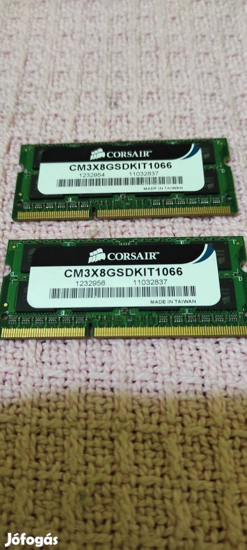 Corsair laptop memory 2x4 GB.