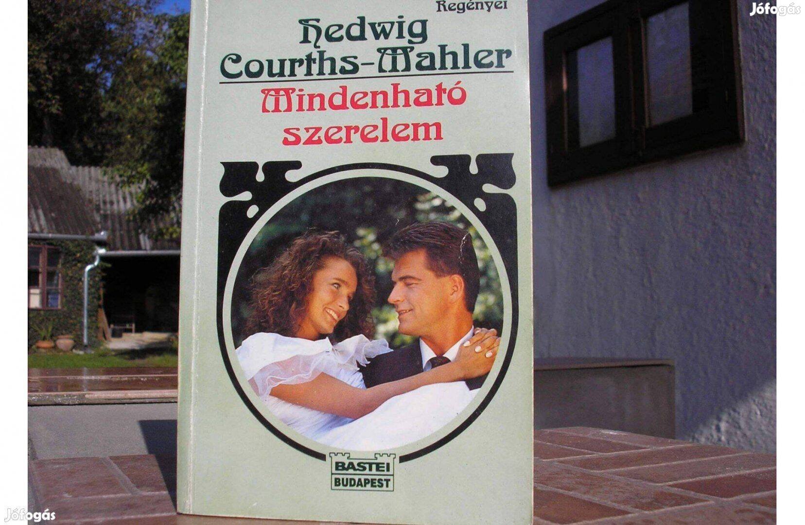 Courts -Mahler könyvek Mindenható szerelem