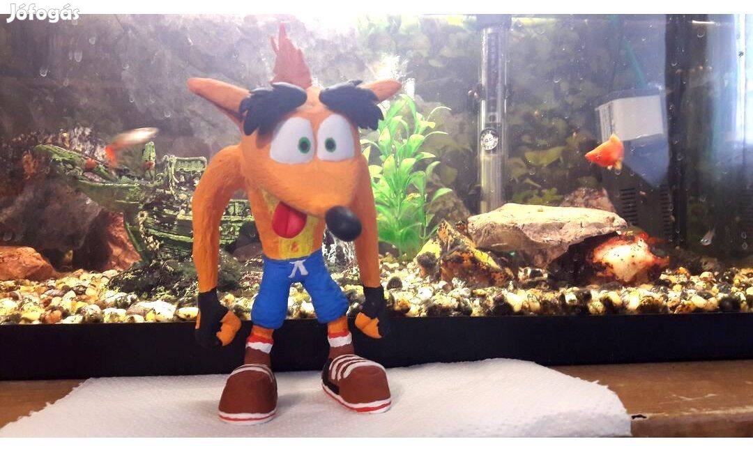 Crash Bandicoot szobor figura polcdísz