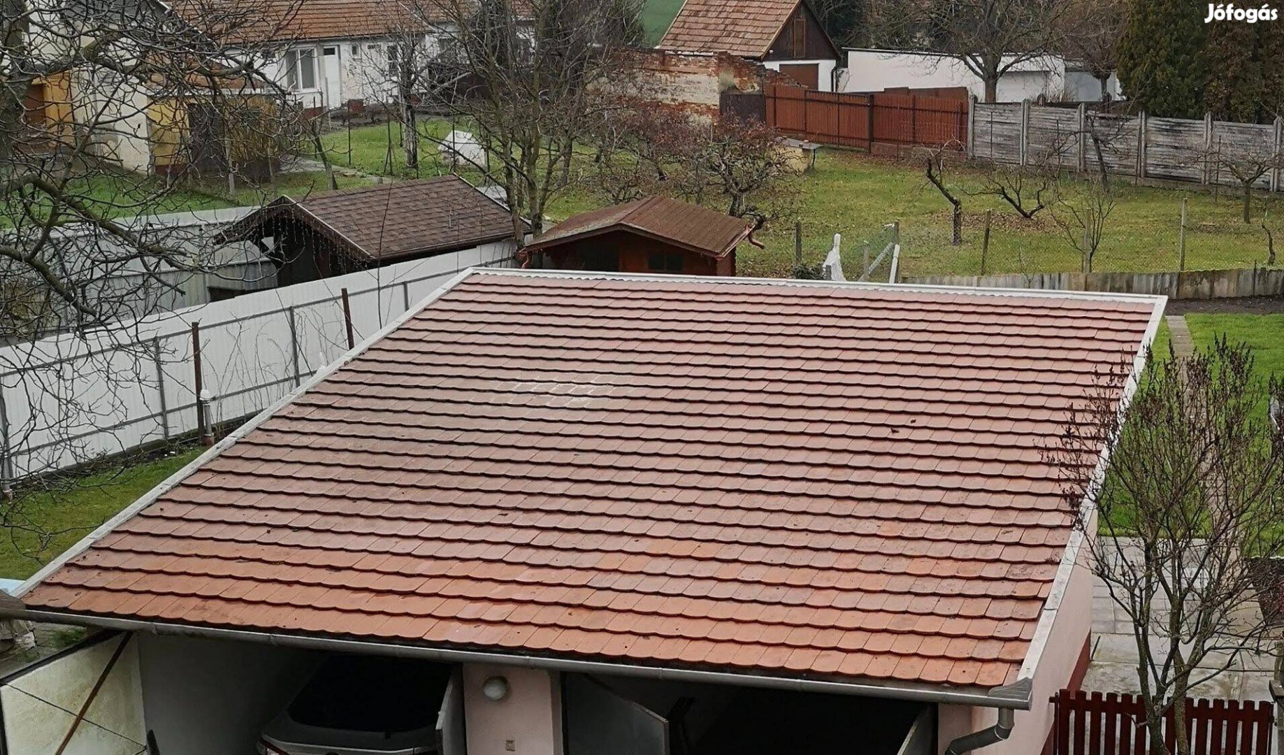 Creaton Róna vörös tetőcserép bontásból eladó
