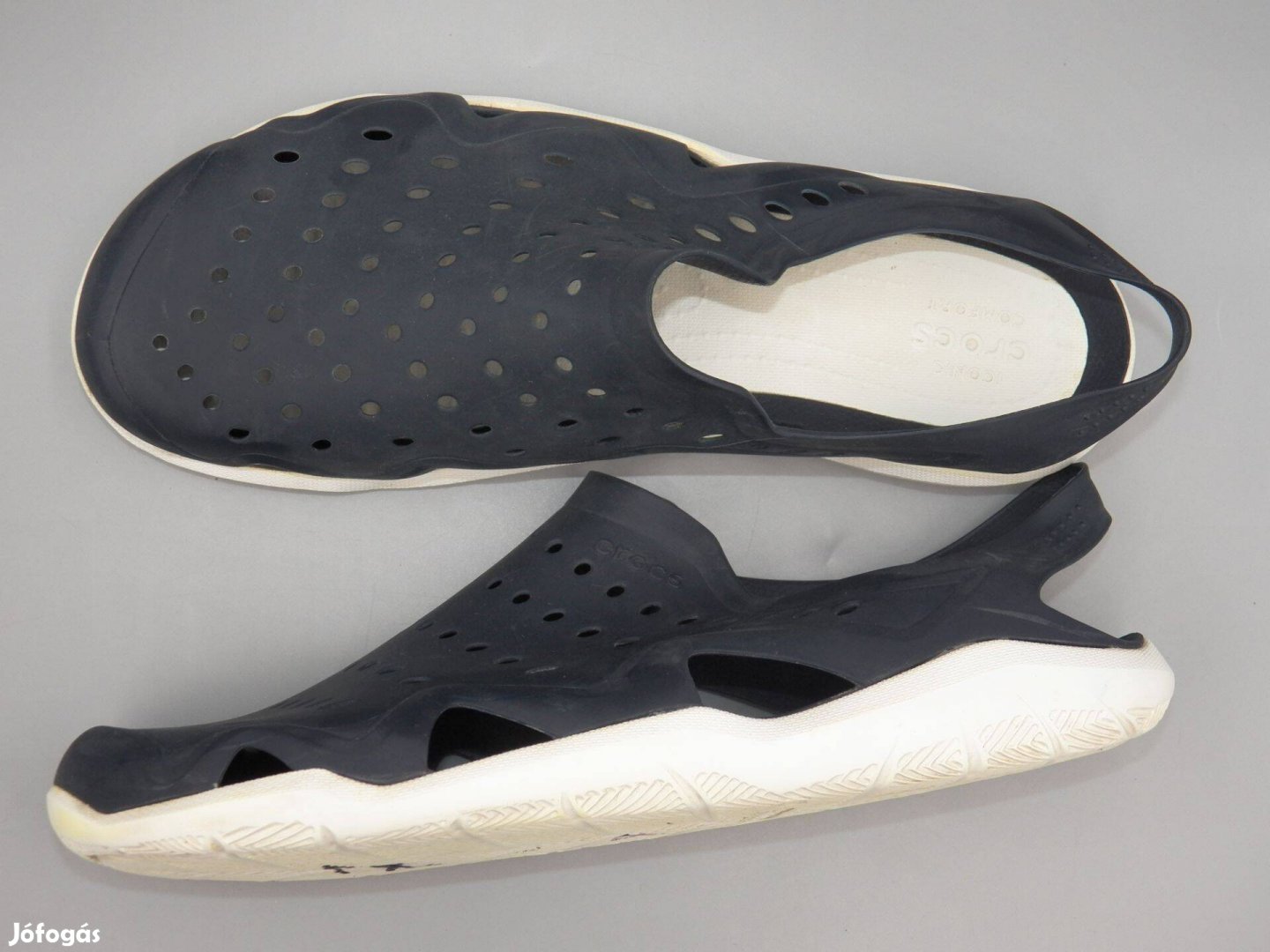 Crocs Swiftwater Wave szandál, 45 / 46 -os