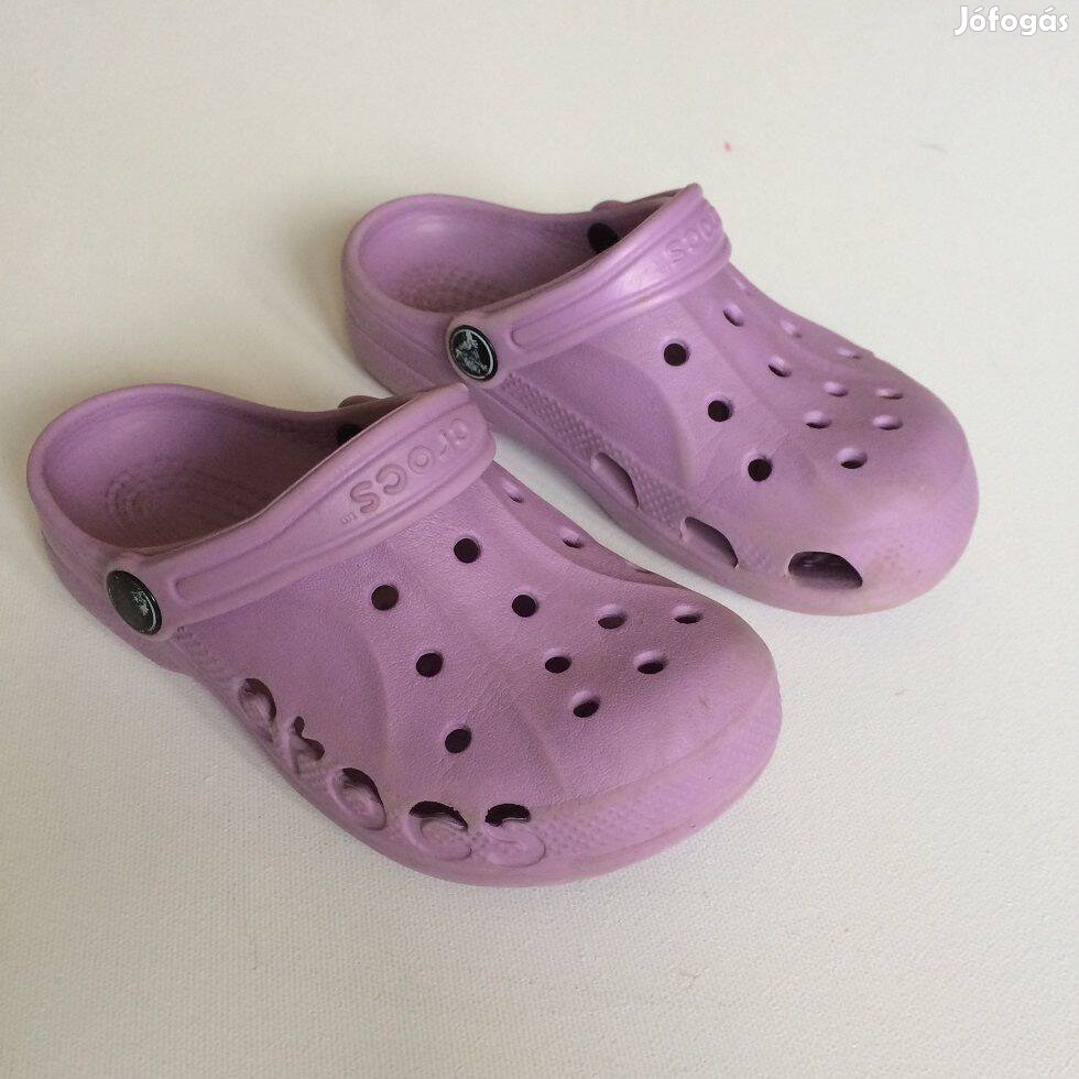 Crocs lila papucs