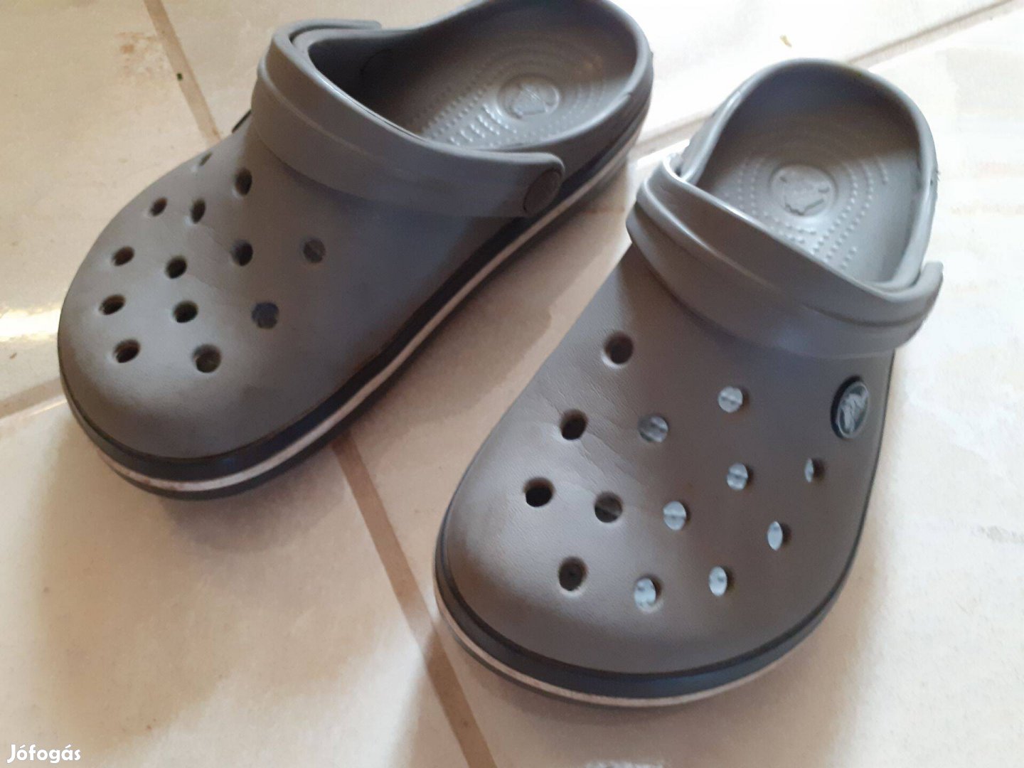 Crocs papucs Méret: 35