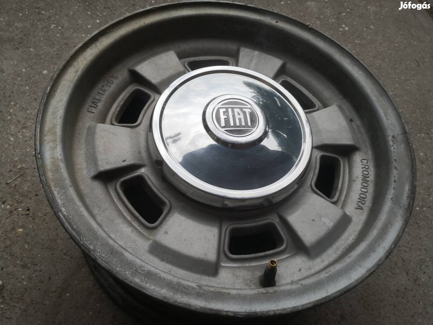 Cromodora 14-es régi retro alufelni Fiat 130 -ra