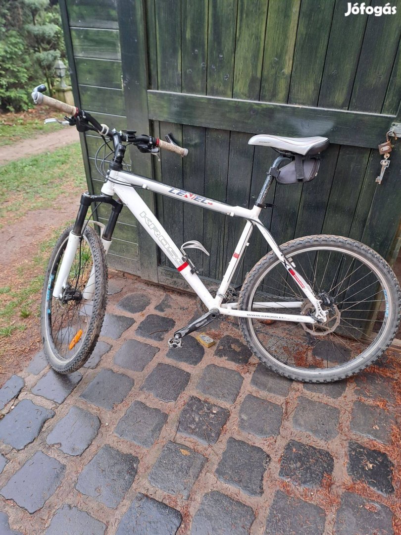 Cross mountenbike kerékpár