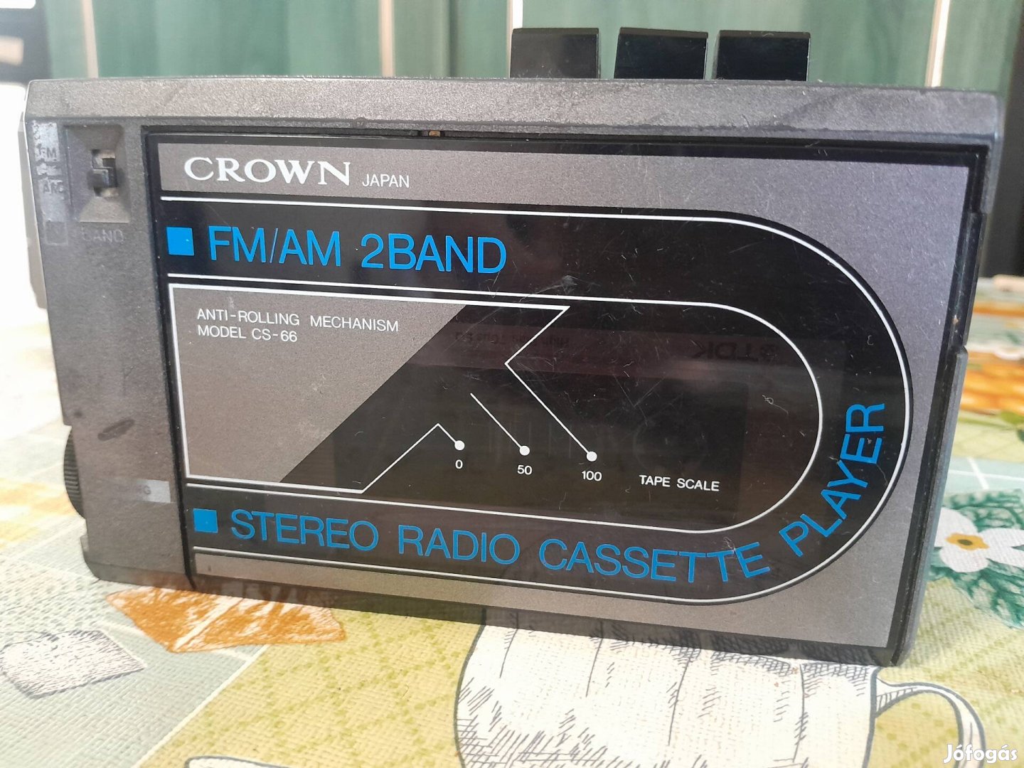 Crown Rádiós kazettás walkman