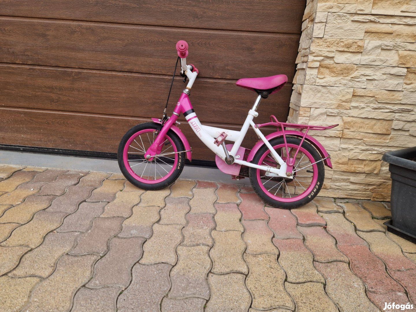 Csajos ! Egyedi Gyermek Kerékpár- 14 Coll Szép ÁllapotbanSzá