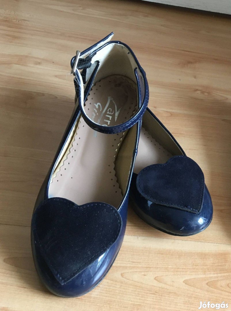 Csajos ünneplő balerina cipő 32