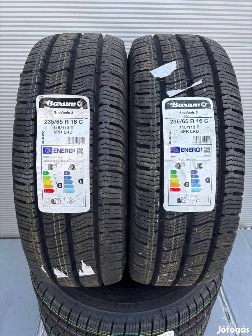 Csak 2 db 235/65R16C 235/65 R16C új Barum téli gumi Dot4423