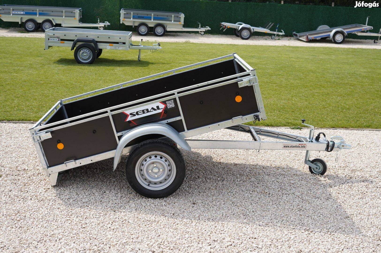 Csak áprilisban akciós új fa oldalfalas utánfutó 200x132cm