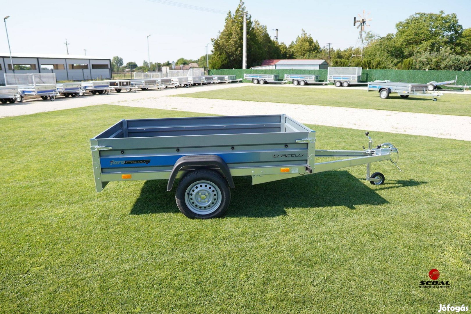 Csak decemberben! Akciós új utánfutó (220x125cm) rendszámmal Szegeden