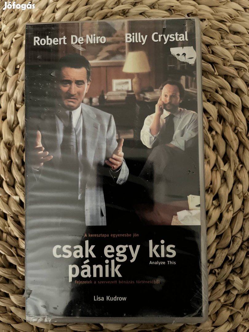 Csak egy kis pánik vhs új