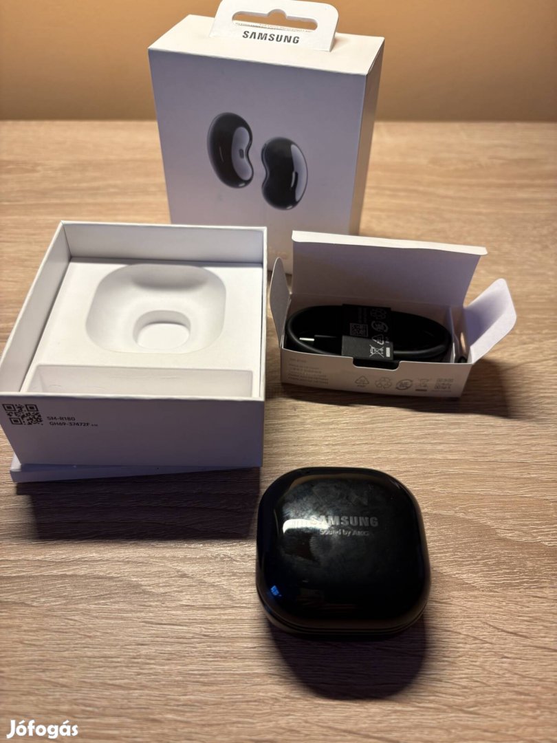 Csak kibontott, új Galaxy Buds live Bluetooth fülhallgató