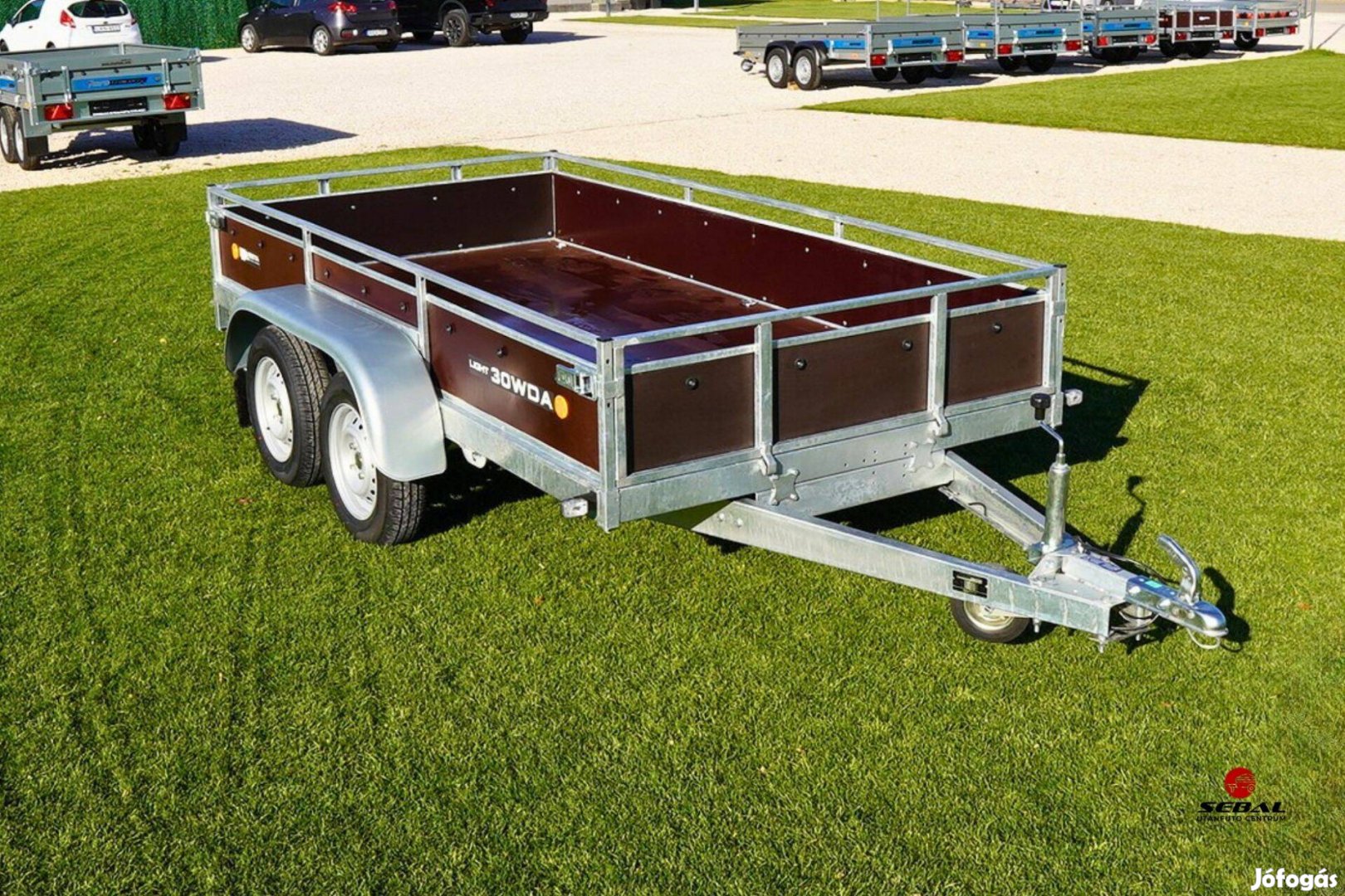 Csak novemberben! Új 3m-es fa oldalfalas utánfutó Szegeden rendszámmal