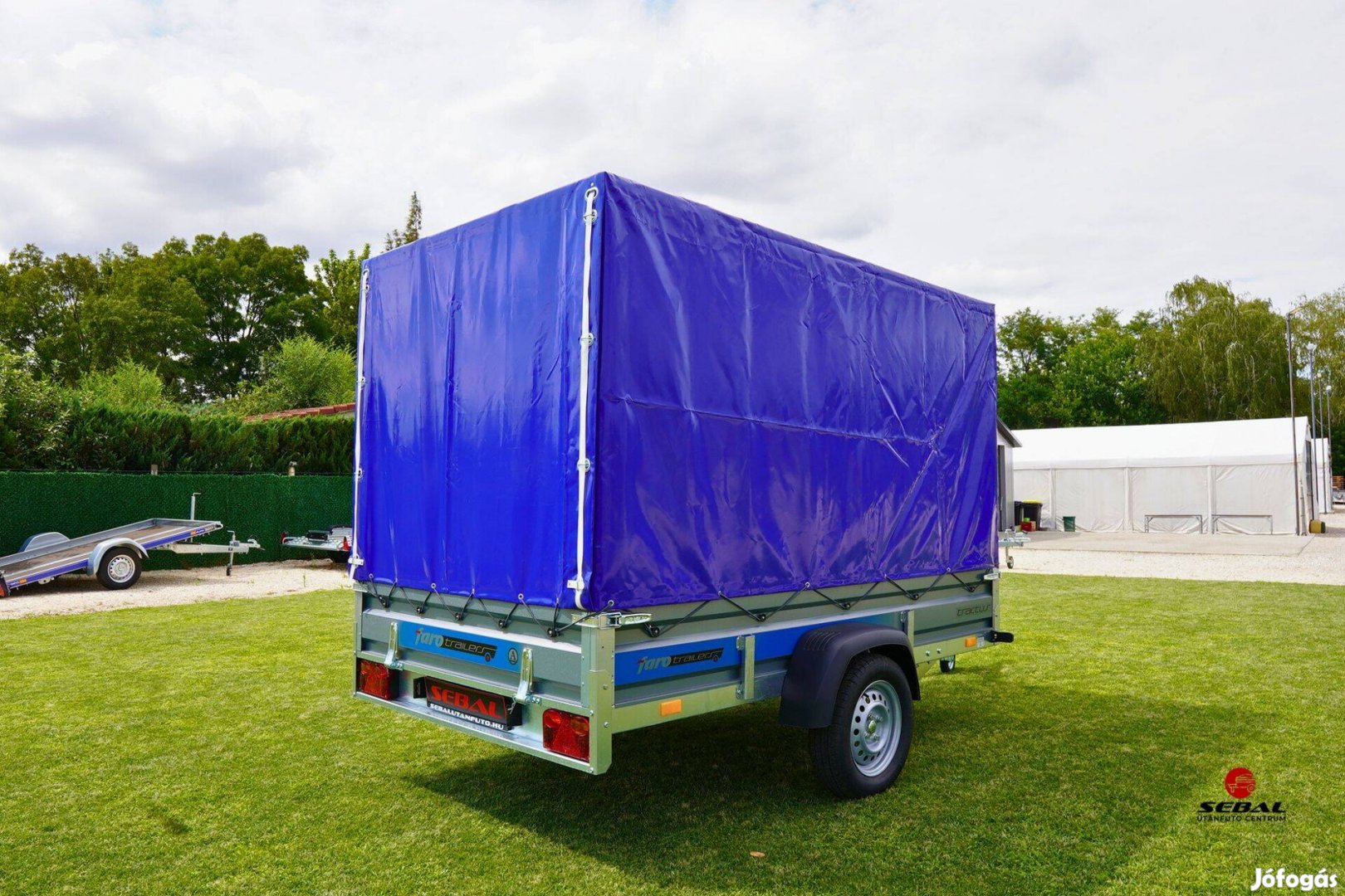 Csak novemberben! Új ponyvás utánfutó +rendszám Debrecenben 799.000 Ft