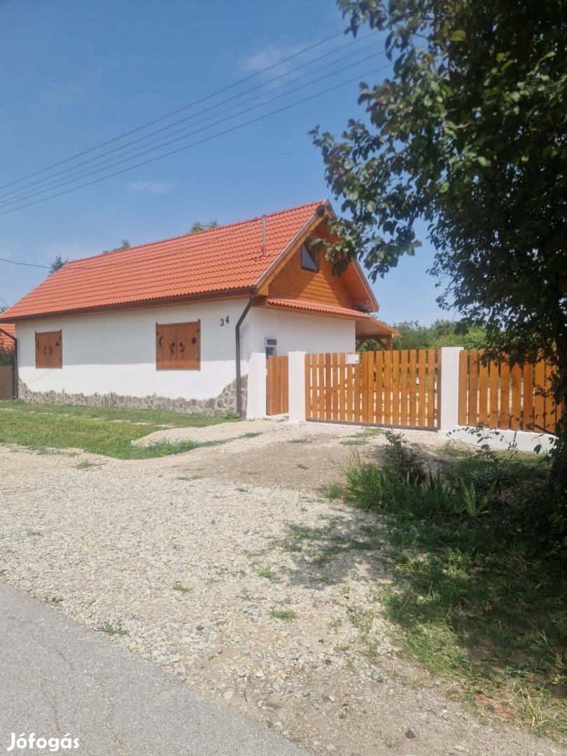 Családi ház Sarudon