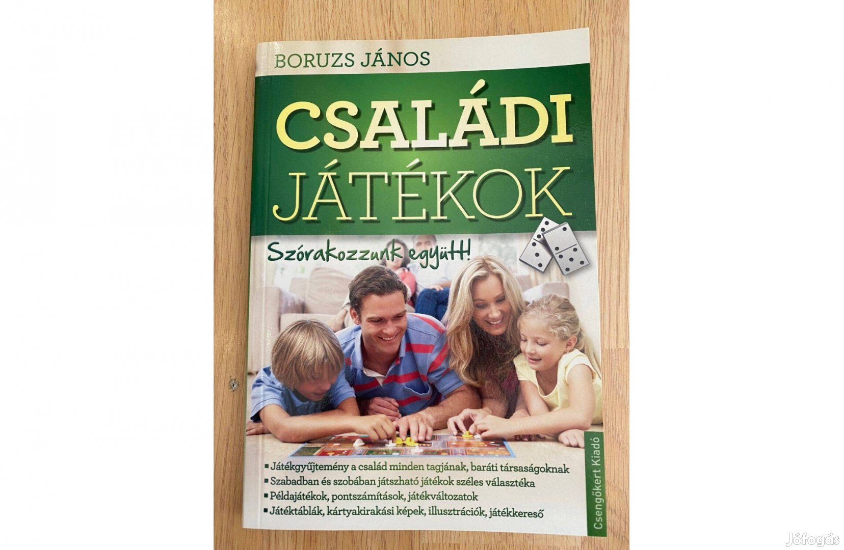 Családi játékok c. Könyv