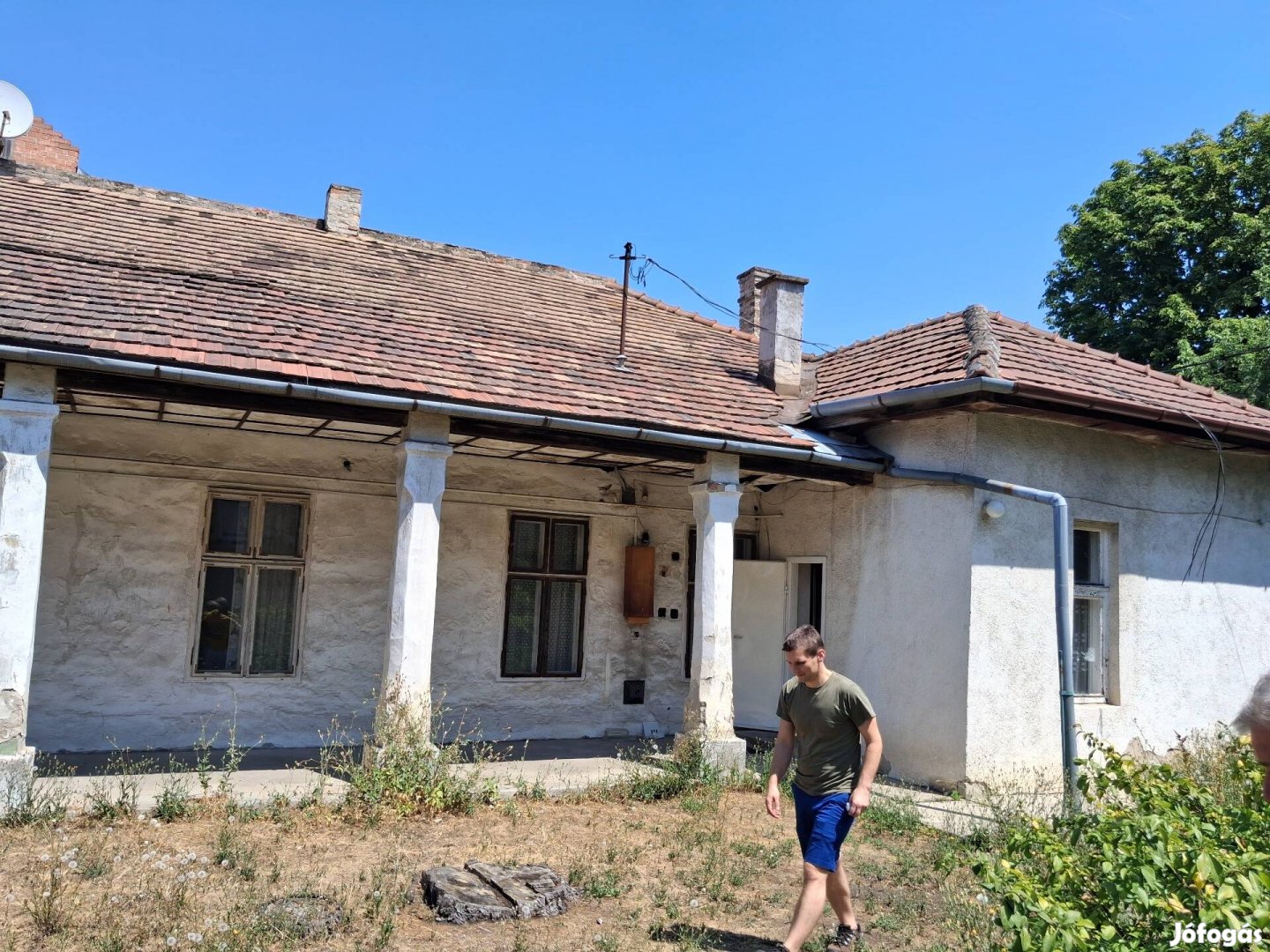 Családiház kézibontás